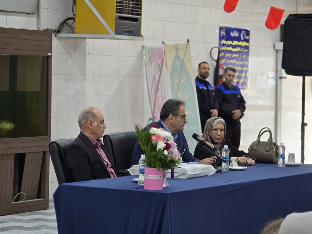 برگزاری مراسم گرامیداشت روز زن در پاکسان با حضور بانویی موفق از نسل قدیم شرکت